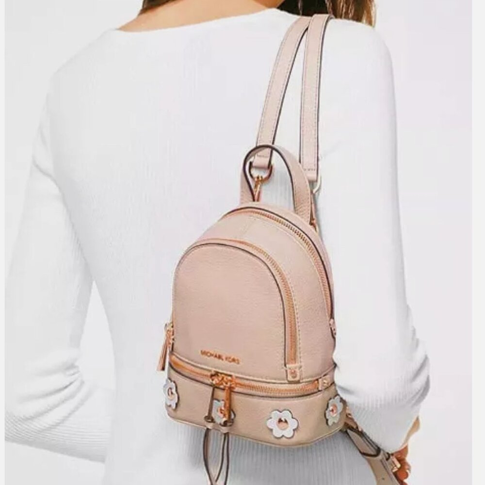 Michael Kors Mini Rhea Daisy Small Floral Appliqué Leather Backpack Pink/Cream - Picture 13 of 14